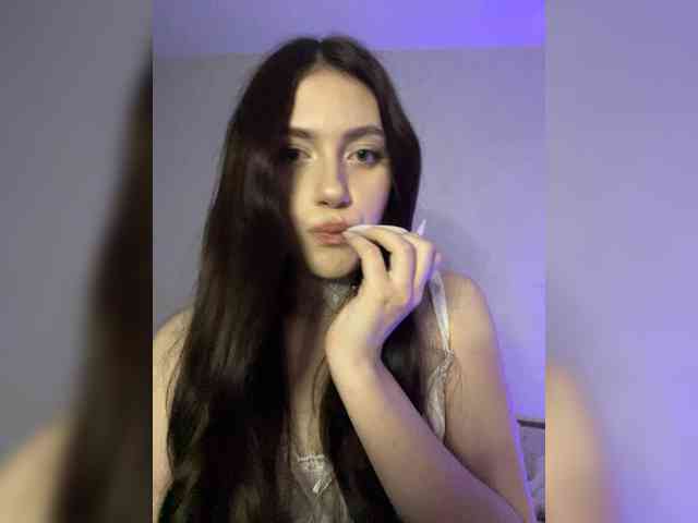 Alicedoll7 Live Webcam on BongaCams