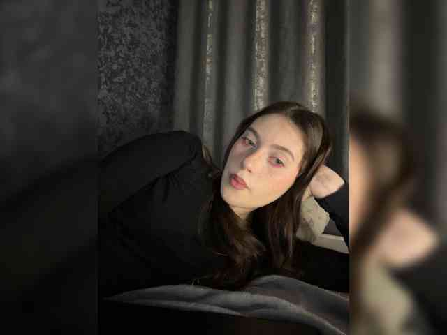 Alicedoll7 Live Webcam on BongaCams