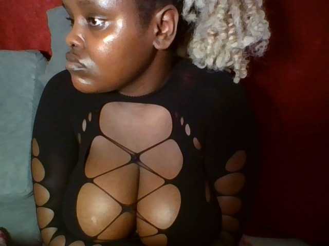 Chubbyboo Live Cam on BongaCams