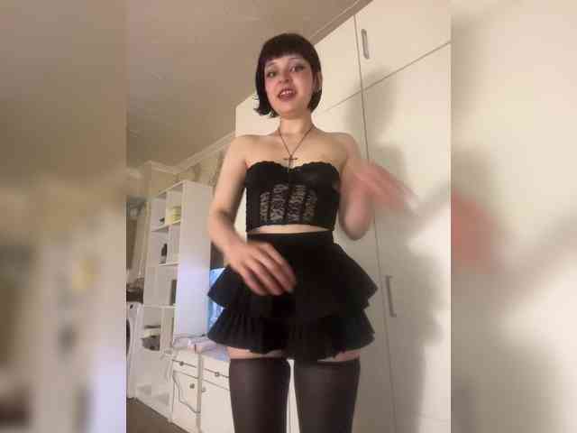 Piterskaya02 Live Webcam on BongaCams