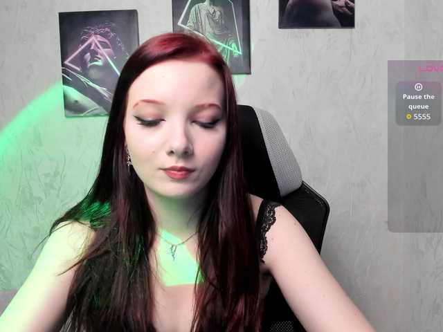 AuroraKane's BongaCams show and profile