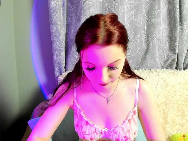 AuroraKane's BongaCams show and profile