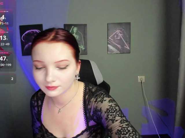 видео AuroraKane