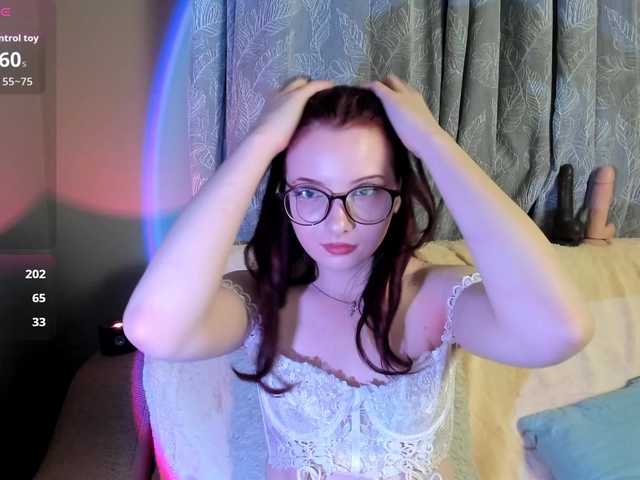 AuroraKane's BongaCams show and profile