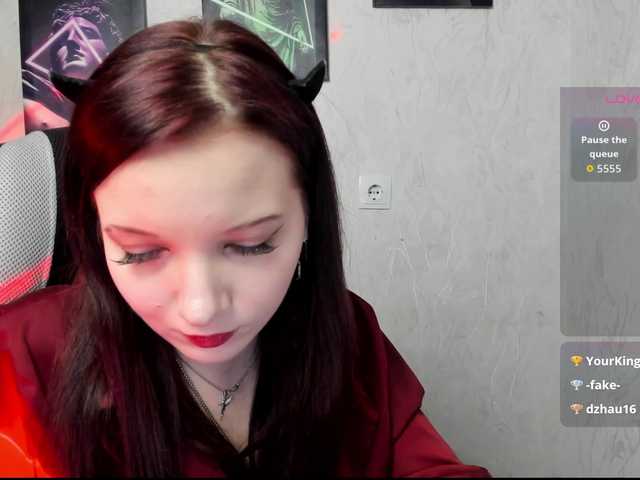 AuroraKane's BongaCams show and profile