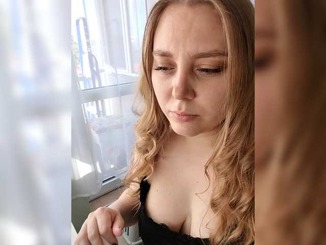 Malina2012 from BongaCams