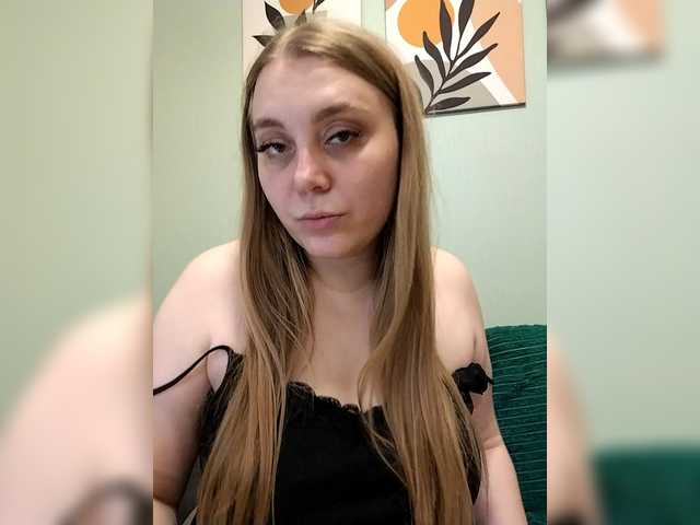 Malina2012's BongaCams show and profile