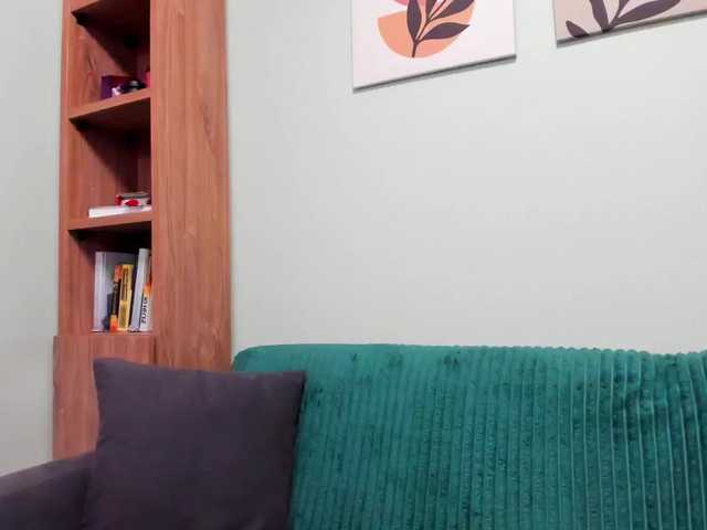 Malina2012's BongaCams show and profile