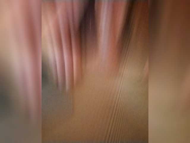 Malina2012 – webcam model profile photo