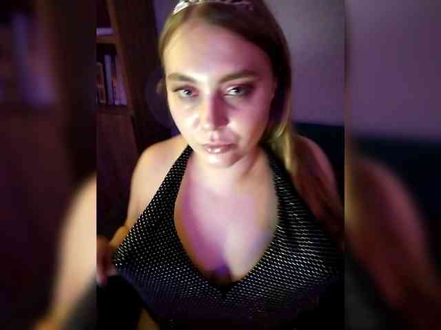 Malina2012 Live Webcam on BongaCams