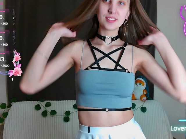 layladiar's BongaCams show and profile