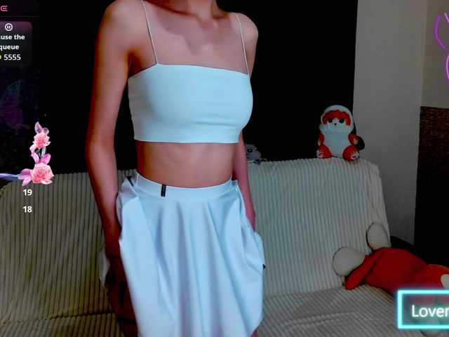 layladiar's BongaCams show and profile