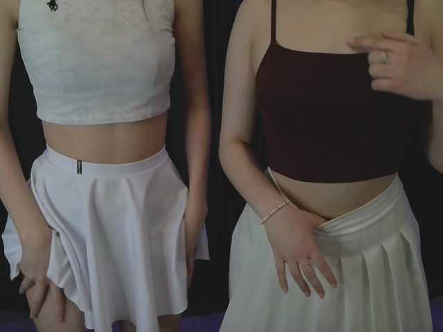 Live with layladiar on FliCam