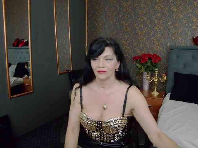 GoddessXonya GoddessXonya