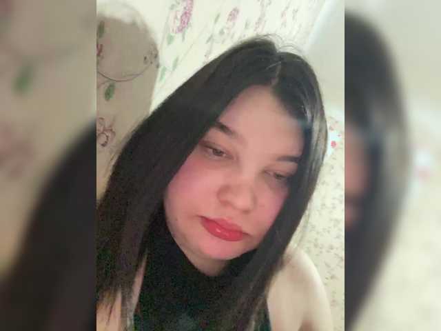 Annyshka-1's BongaCams show and profile