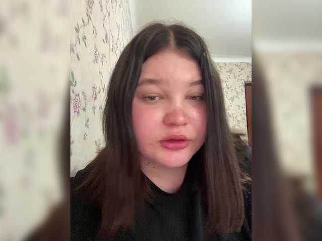 Annyshka-1's BongaCams show and profile