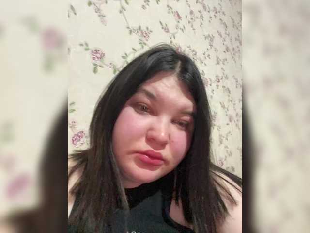 Annyshka-1's BongaCams show and profile