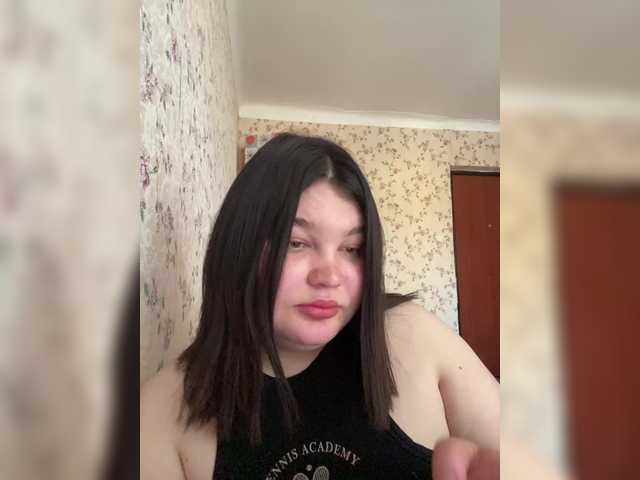 Annyshka-1's BongaCams show and profile