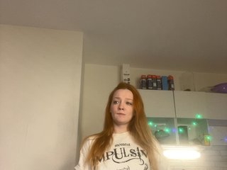 radianttwoX Porn Show