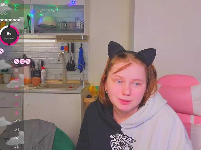 radianttwoX's BongaCams show and profile