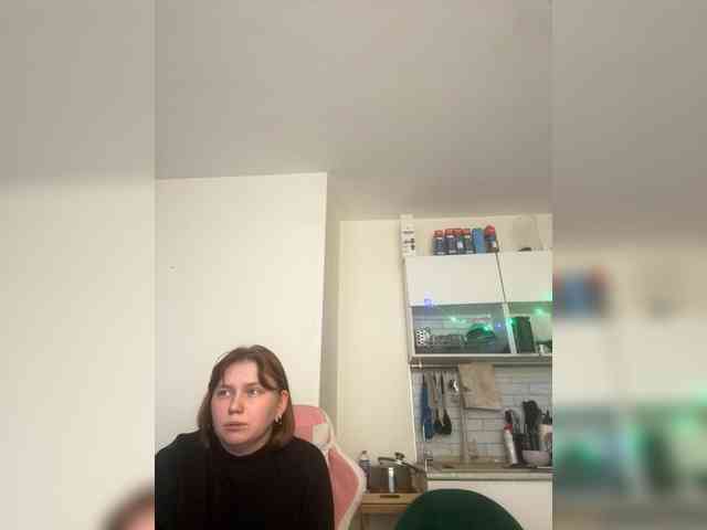 radianttwoX Live Webcam on BongaCams