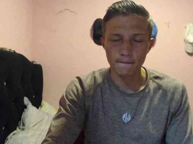 CronosHot Live Webcam on BongaCams