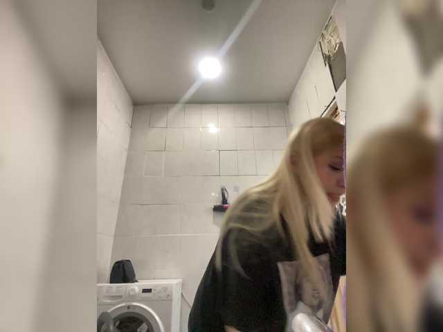 freakfarm's BongaCams profile