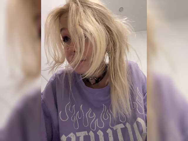 freakfarm's BongaCams profile