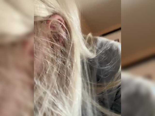 freakfarm's BongaCams show and profile