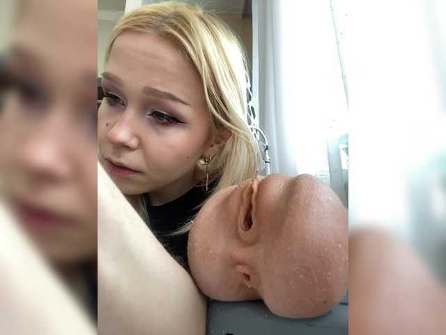 freakfarm's BongaCams show and profile