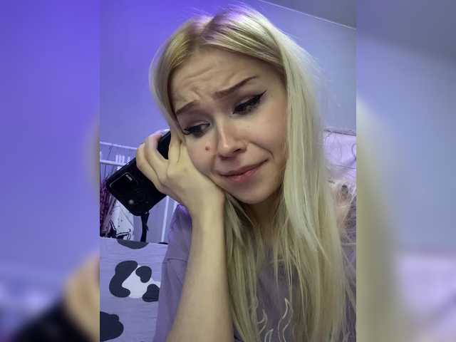 freakfarm's BongaCams show and profile