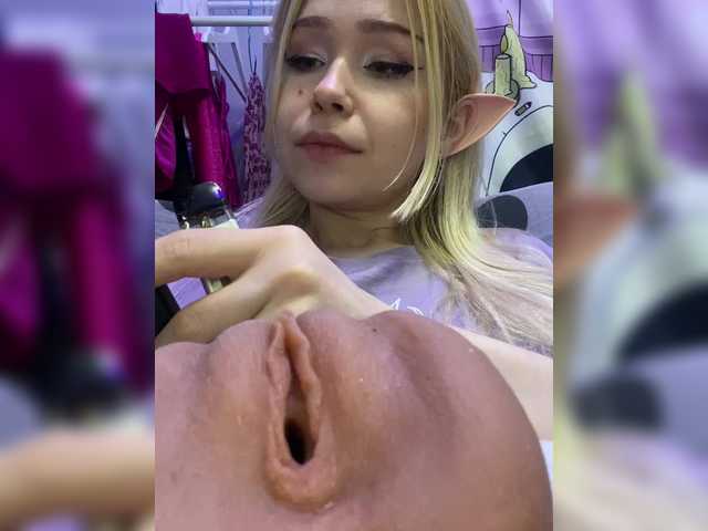 freakfarm's BongaCams profile