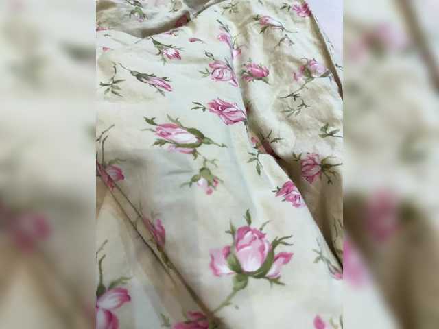 SweetPussies's BongaCams show and profile