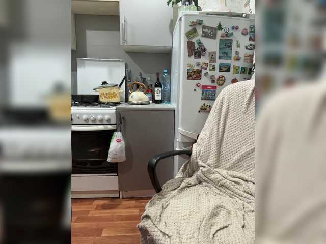 SweetPussies's BongaCams show and profile