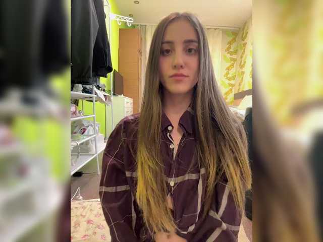 SweetPussies's BongaCams show and profile