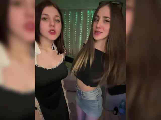 SweetPussies_andDick webcam