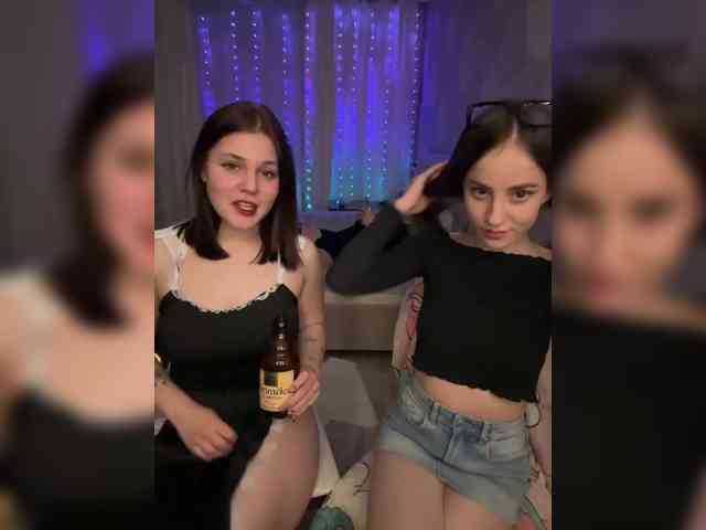 SweetPussies_andDick webcam