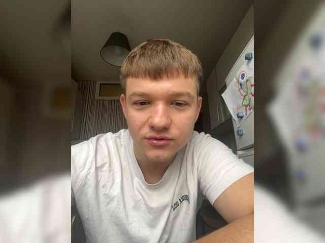 SashaGodwiewir SashaGodwiewir