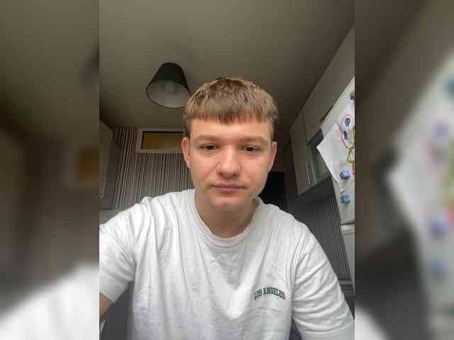 SashaGodwiewir SashaGodwiewir