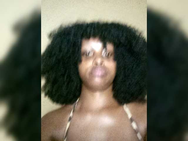 Afridoll's BongaCams show and profile