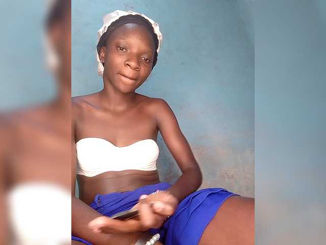 Reanaprekky's BongaCams show and profile