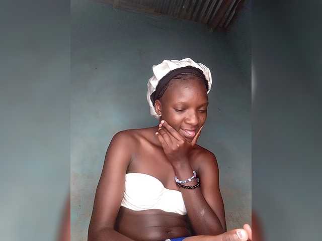 Reanaprekky's BongaCams show and profile