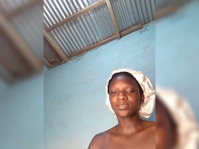 Reanaprekky's BongaCams show and profile