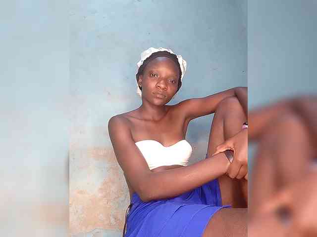 Reanaprekky Live Webcam on BongaCams