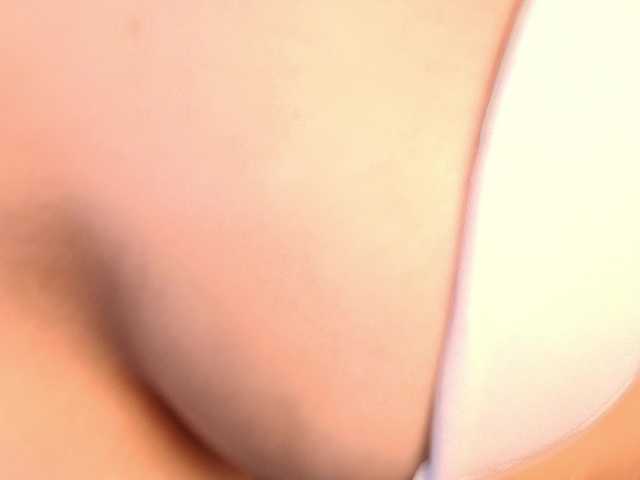 Nia-DAmore's BongaCams show and profile