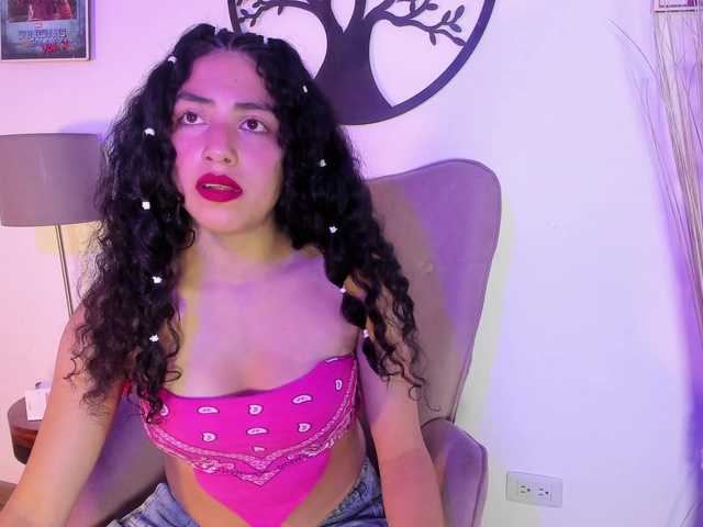 Nia-DAmore free chat on liveonude