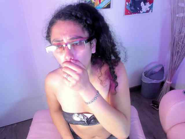 Nia-DAmore webcam