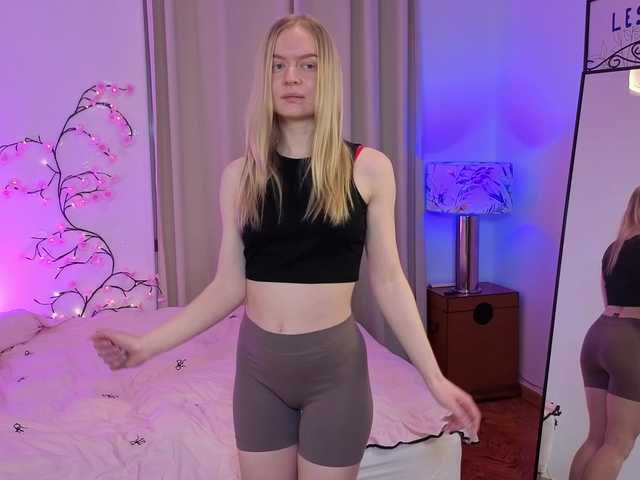 JaneBlaze — Hey hey! Goal: Lets try to make cumshow    @remain tkns left 