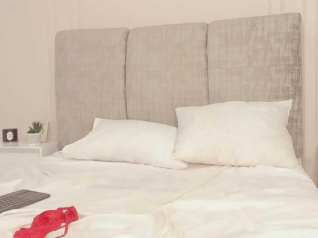 PenelopeSaenz from BongaCams