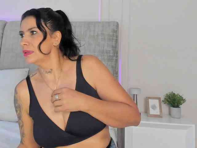 PenelopeSaenz webcam